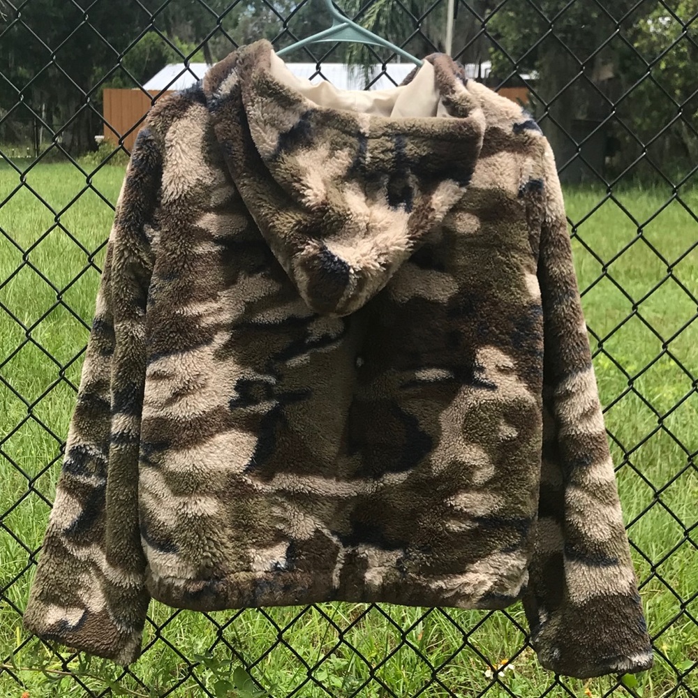 Caelan Fur Camo Jacket 🐾